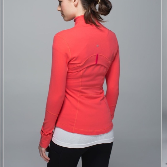 Lululemon Define Jacket in Atomic Red Size 6 - Picture 2 of 8